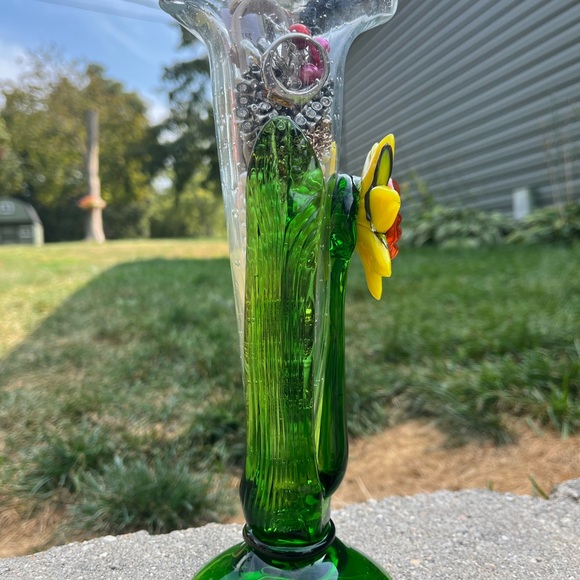 Small Mystery Jewelry Jar! Variety of Gold, Silver, 2-Toned, & Colored Pieces#13 - Picture 4 of 5